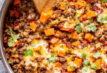 FAMILY DINNER - Southwest Ground Beef and Sweet Potato Skillet