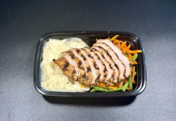 Grilled Chicken with Mashed Potatoes